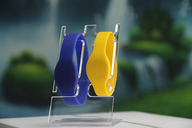 3D会员卡引领零售业新营销时代--至尊国际智能卡