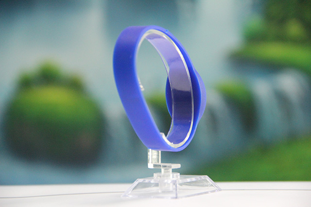 生涯中常见的织唛腕带有哪些？？？？