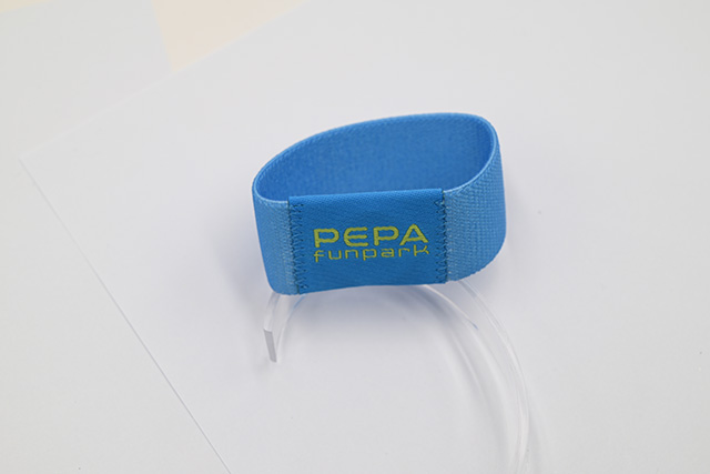 数字余额和充电卡什么关系，，，应该怎样选择？？？？？？？