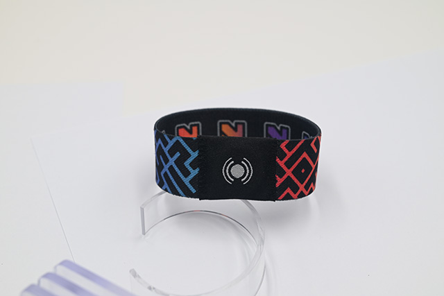 钥匙卡扣写磁是怎么做的？？？？？？